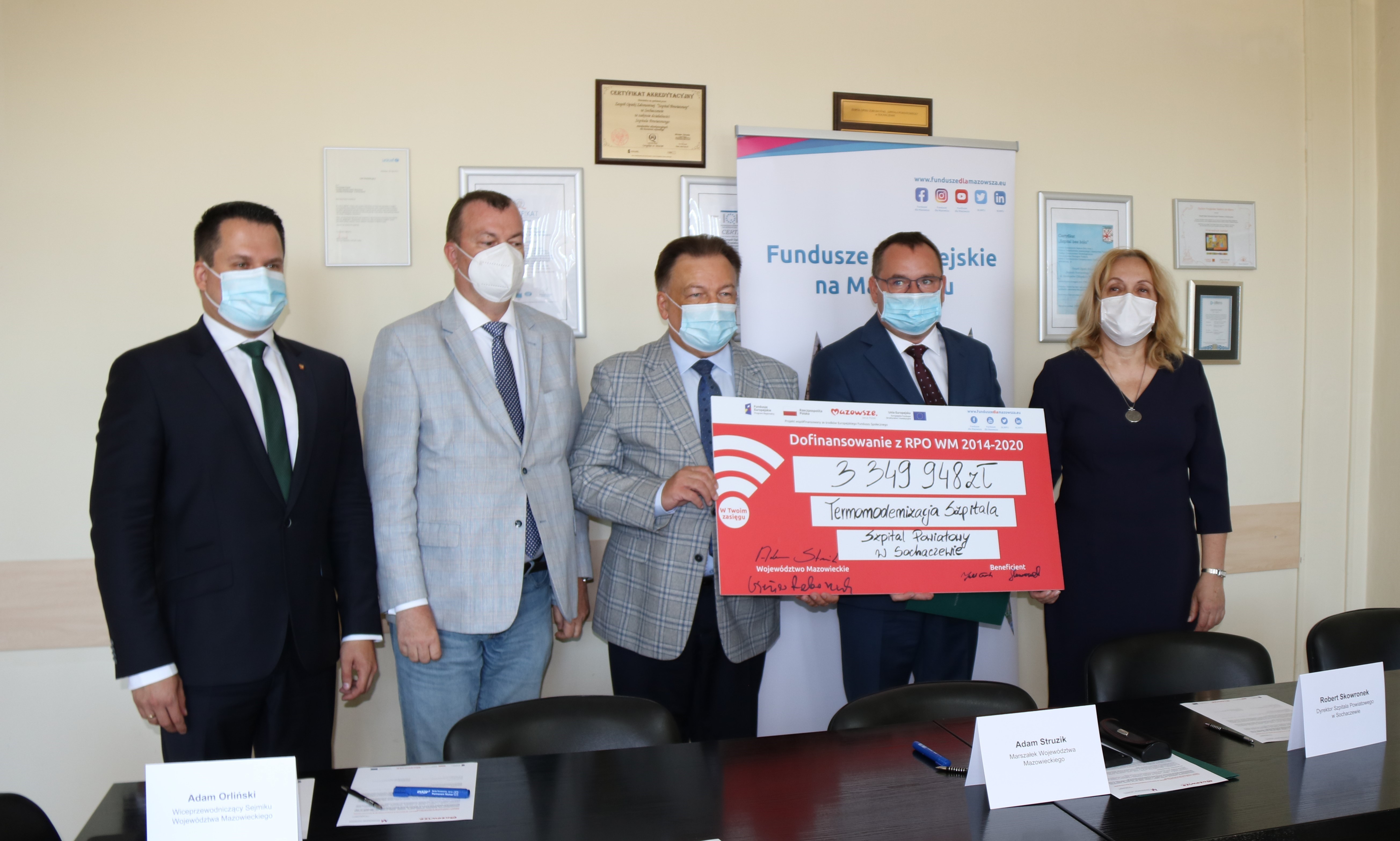 Podpisanie umowy na realizację projektu z zakresu termomodernizacji budynków szpitala powiatowego w Sochaczewie