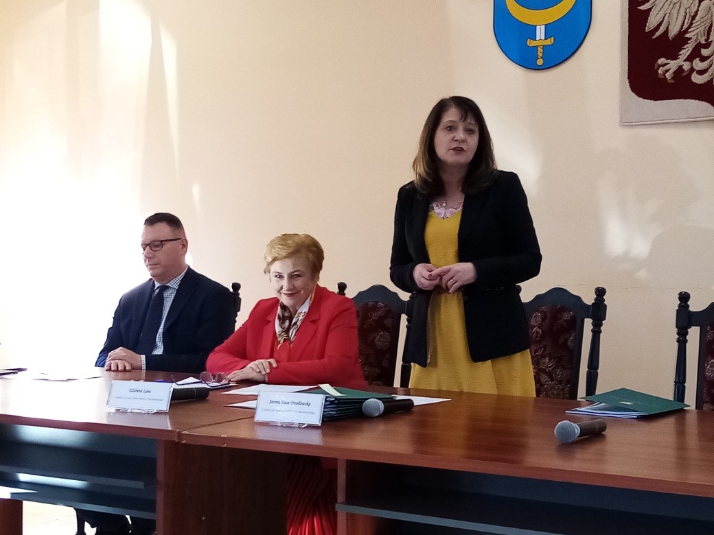 Uroczyste podpisanie umów na dofinansowanie projektów termomodernizacyjnych w regionie ostrołęckim